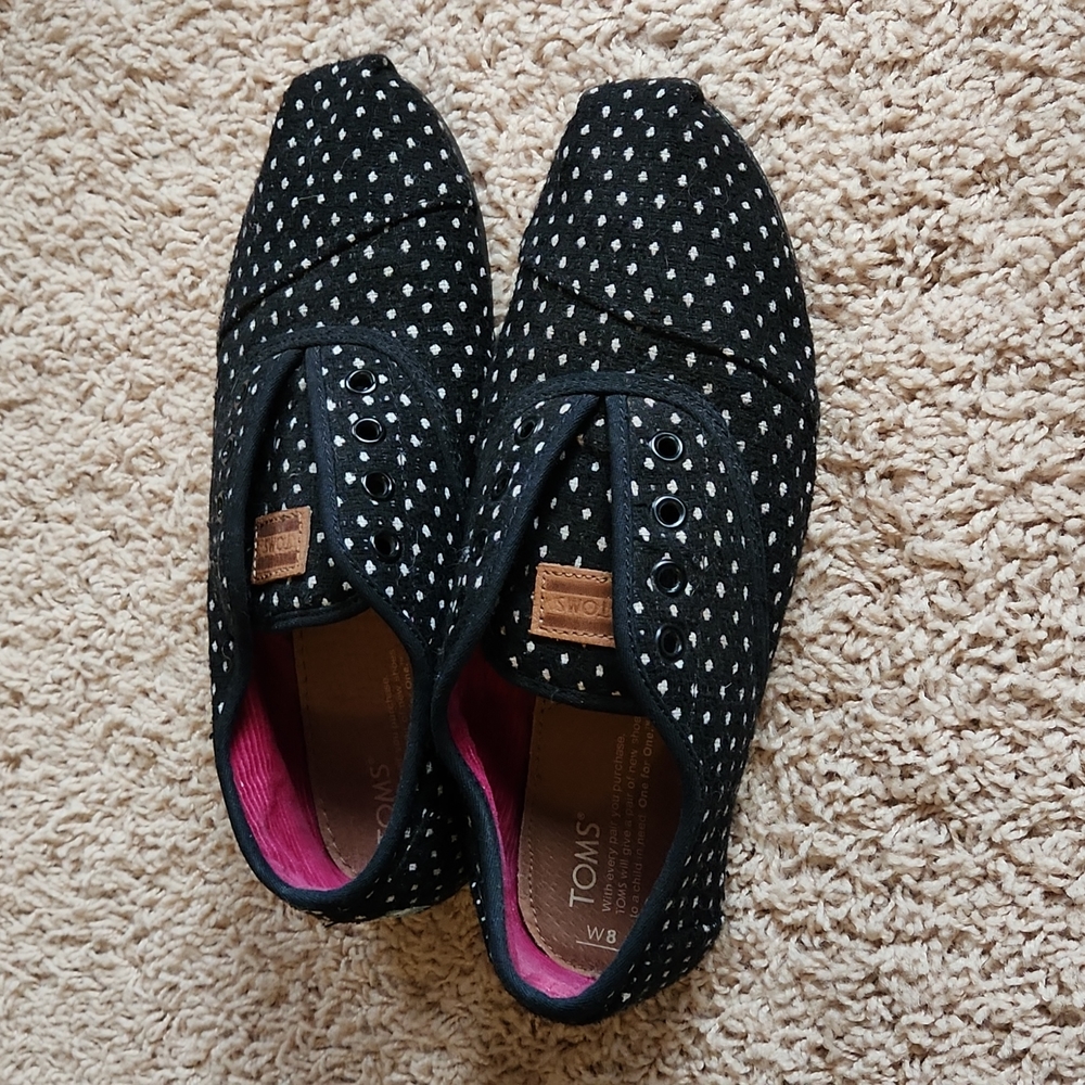 TOMS Women's Lace or No-Lace Sneakers Black & White Swiss Dot - Sz 8